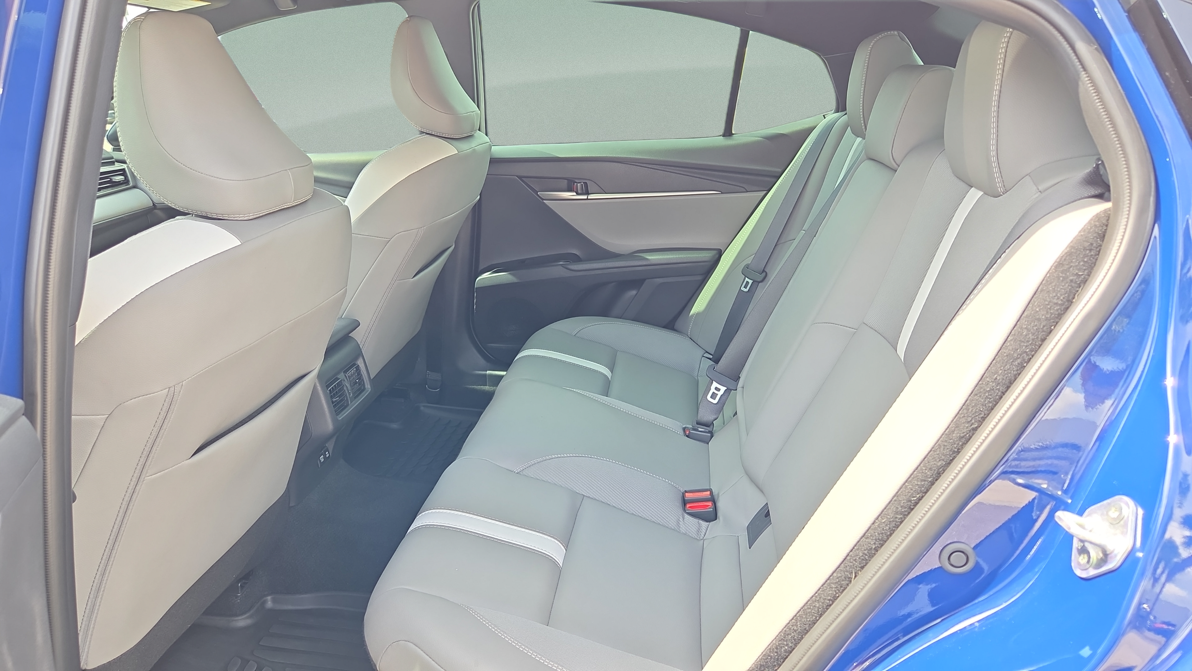 Certified 2026 Toyota Camry SE FWD image 10