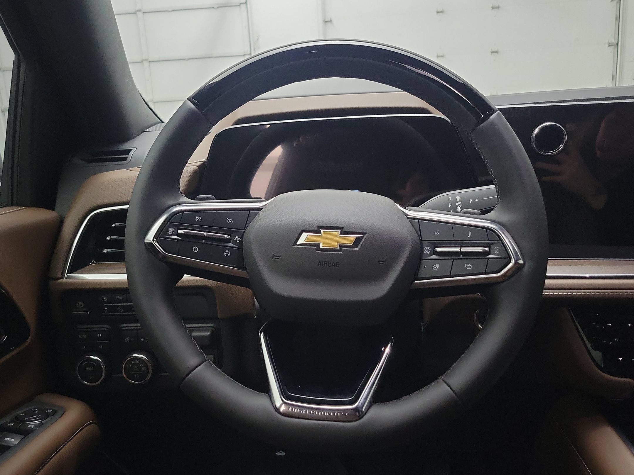 New 2026 Chevrolet Suburban High Country AWD/4WD image 13