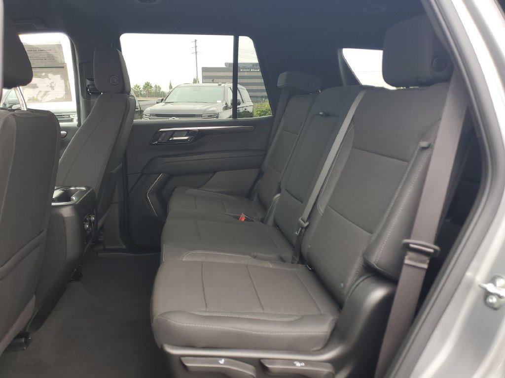 Used 2026 Chevrolet Tahoe LS RWD image 24