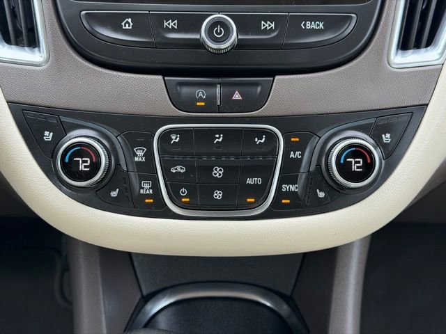 Used 2024 Chevrolet Malibu LT image 25