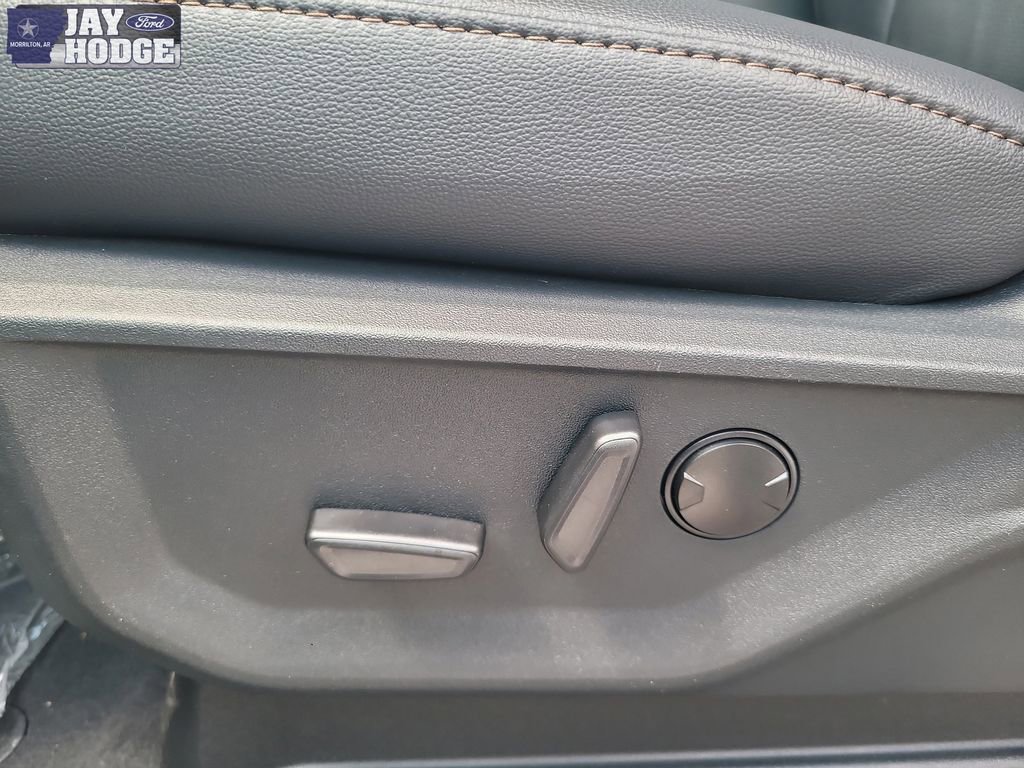 New 2025 Ford F250 Lariat w/ Lariat Ultimate Package image 15