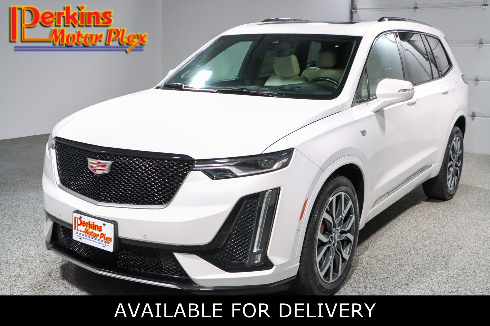 Used 2023 Cadillac XT6 Sport w/ Technology Package AWD/4WD image 1
