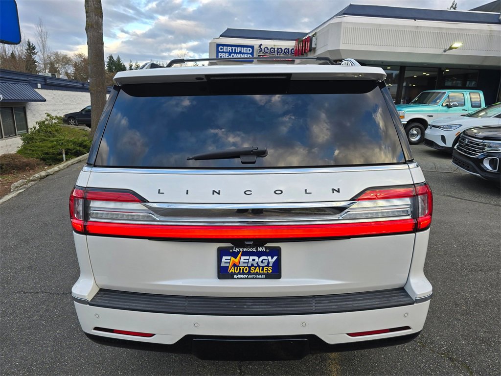 Used 2019 Lincoln Navigator Black Label w/ Cargo Package image 5