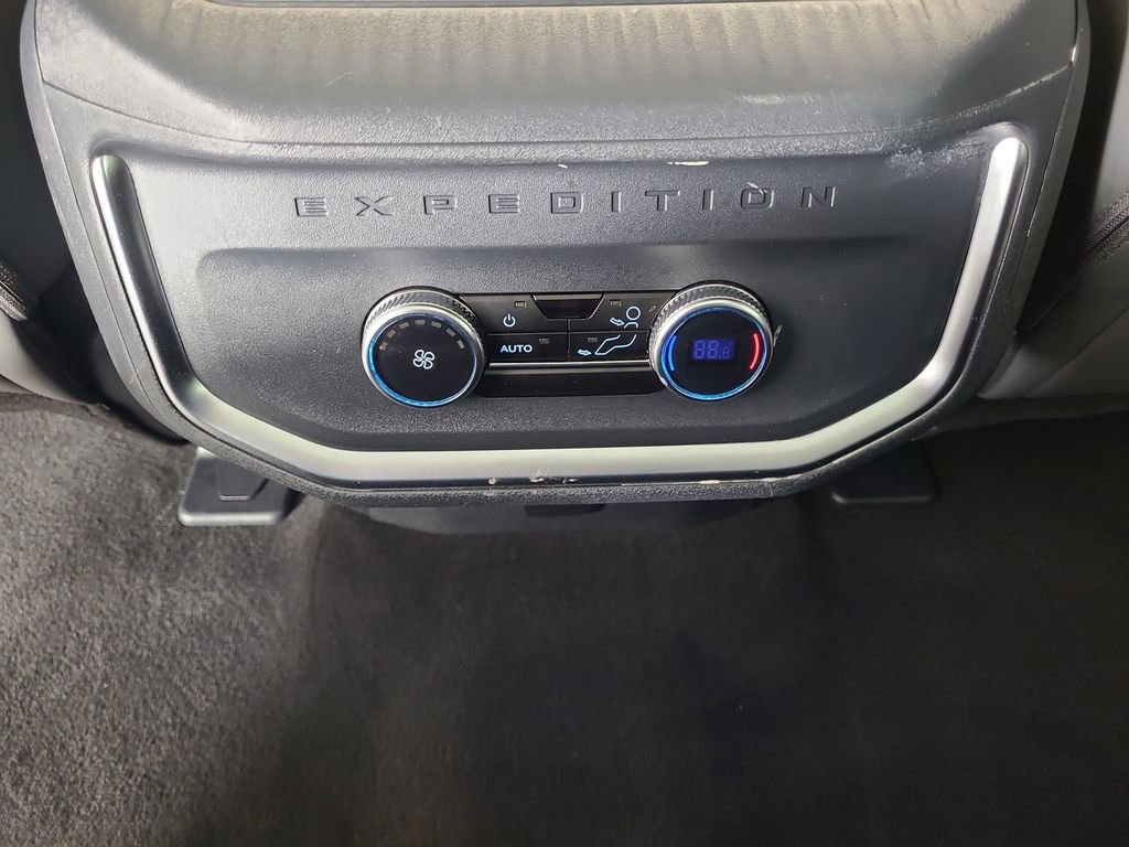Used 2025 Ford Expedition Max Active image 17