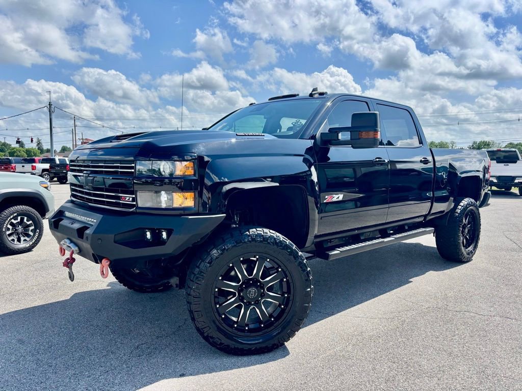 Used 2019 Chevrolet Silverado 2500 LTZ w/ Duramax Plus Package AWD/4WD image 3