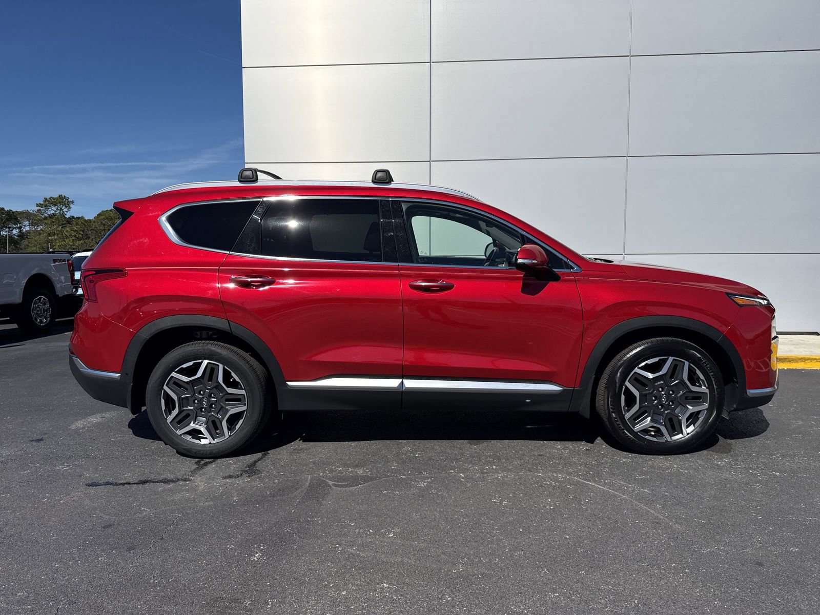 Used 2021 Hyundai Santa Fe Limited image 3