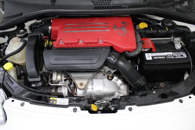 Used 2015 FIAT 500 Abarth FWD image 22
