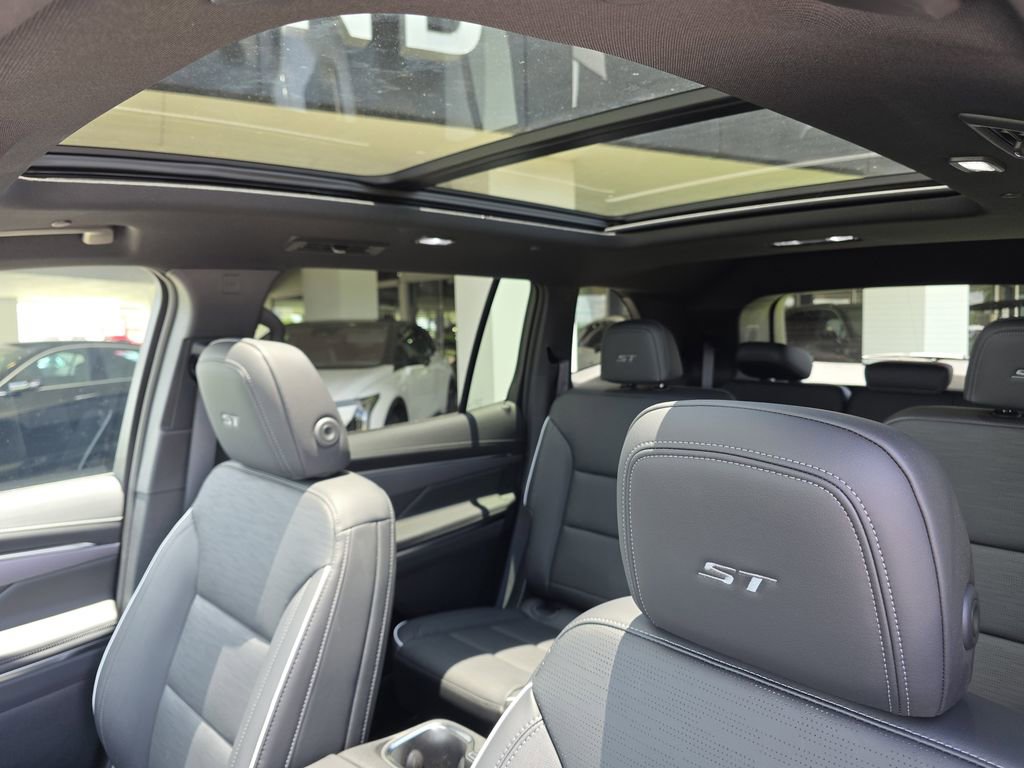 New 2025 Buick Enclave Sport Touring w/ Super Cruise Package image 24