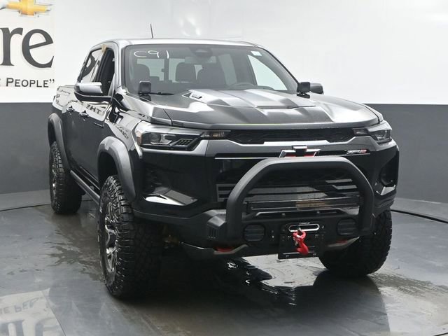 New 2026 Chevrolet Colorado ZR2 w/ Off-Road Front Bumper Package AWD/4WD image 29
