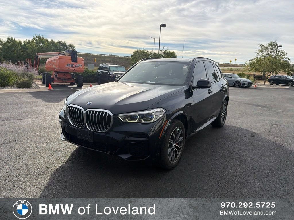 Used 2022 BMW X5 xDrive40i w/ M Sport Package AWD/4WD image 1