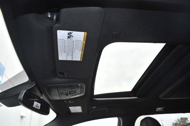 New 2026 Toyota Sienna XSE AWD/4WD image 10