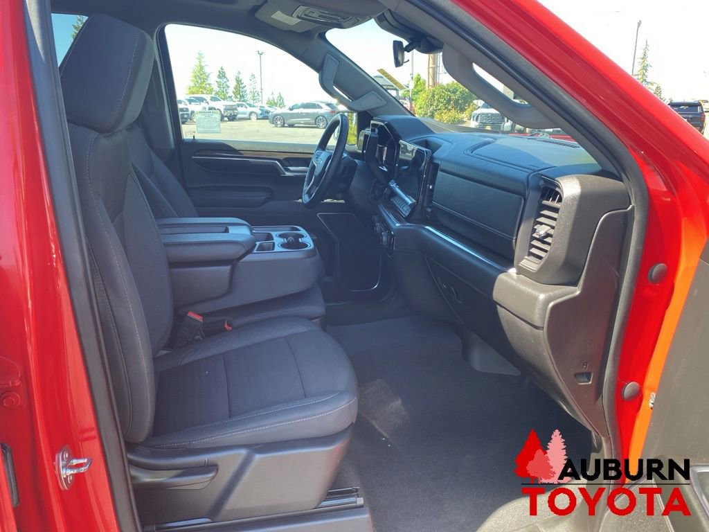 Used 2023 Chevrolet Silverado 1500 LT w/ Convenience Package II AWD/4WD image 14