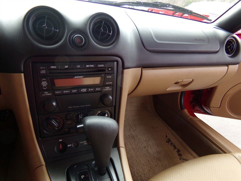 Used 2002 MAZDA MX-5 Miata LS image 38
