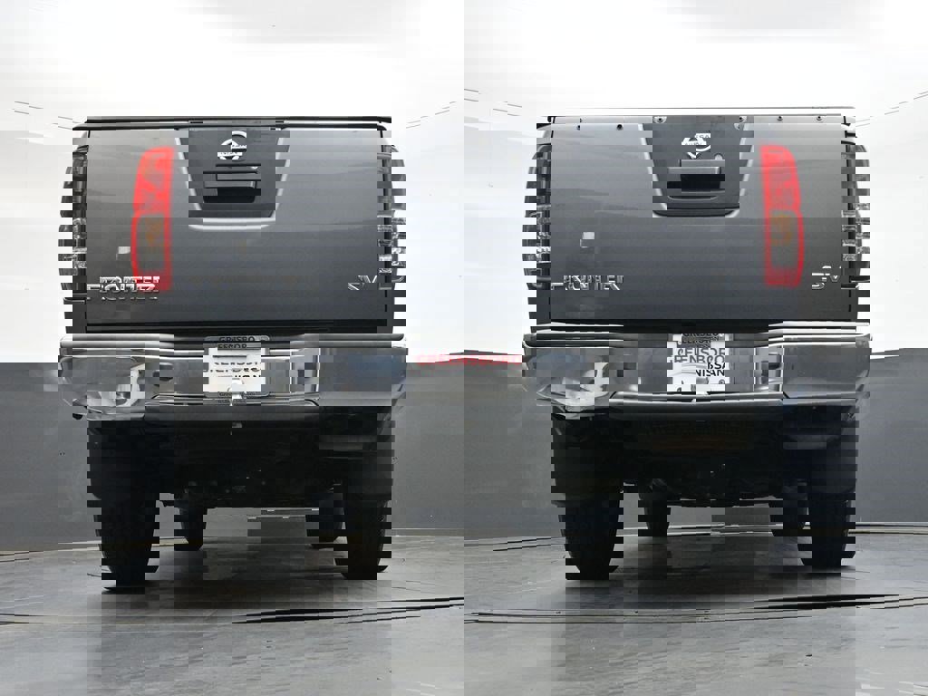 Used 2018 Nissan Frontier SV image 30