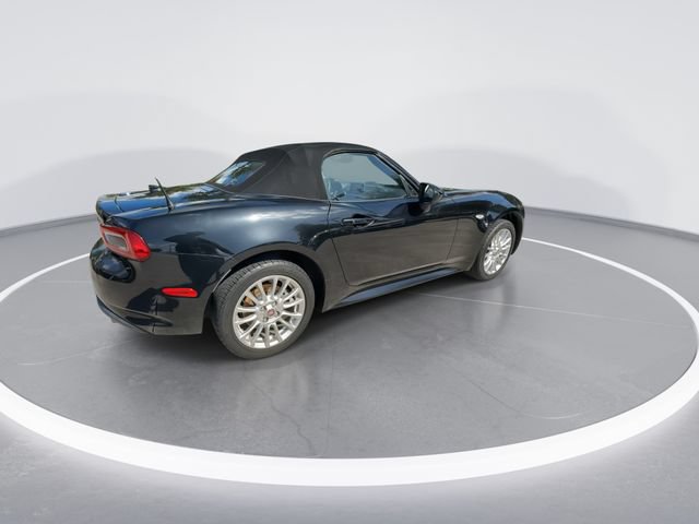 Used 2020 FIAT 124 Spider Classica w/ Technology Group RWD image 8