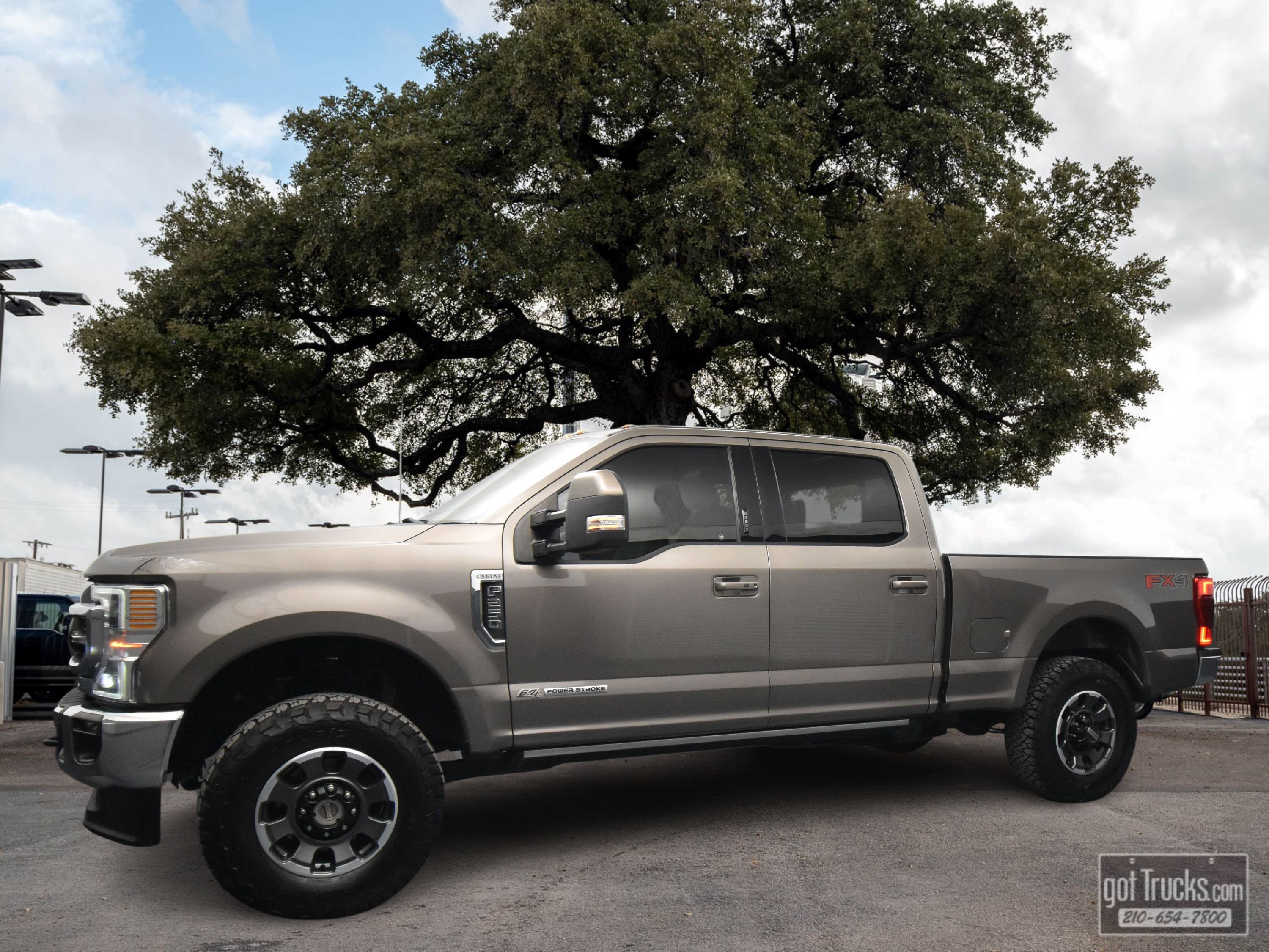 Used 2020 Ford F250 Lariat w/ Lariat Ultimate Package AWD/4WD image 1