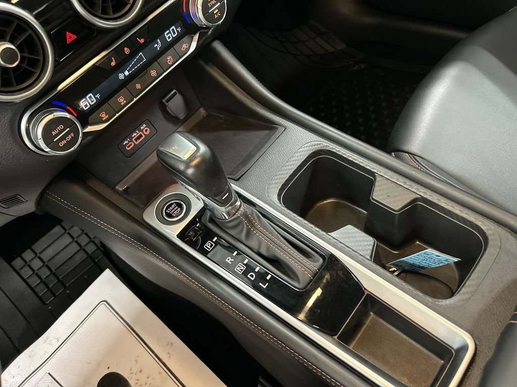 Used 2023 Nissan Sentra SR w/ SR Premium Package FWD image 17