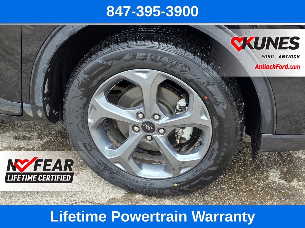 Certified 2025 Ford Escape ST-Line AWD/4WD image 9
