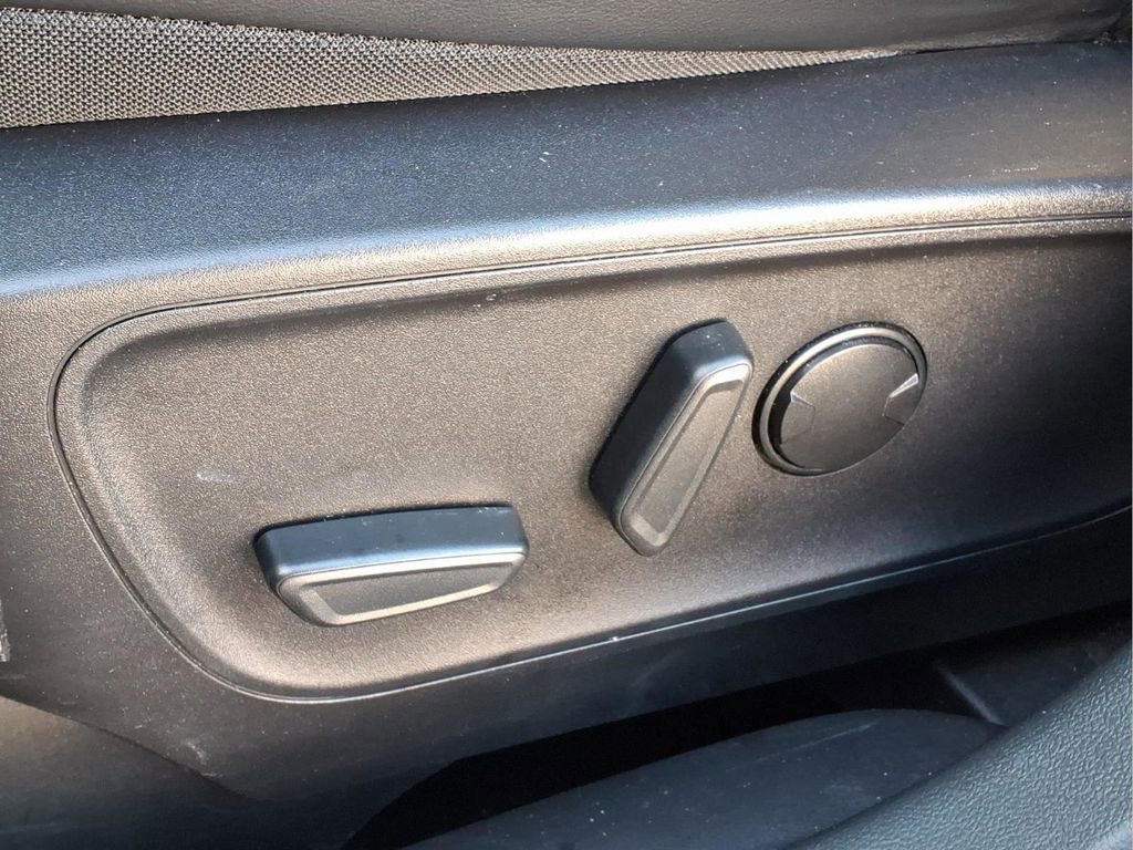 Used 2023 Ford Escape ST-Line Elite AWD/4WD image 27