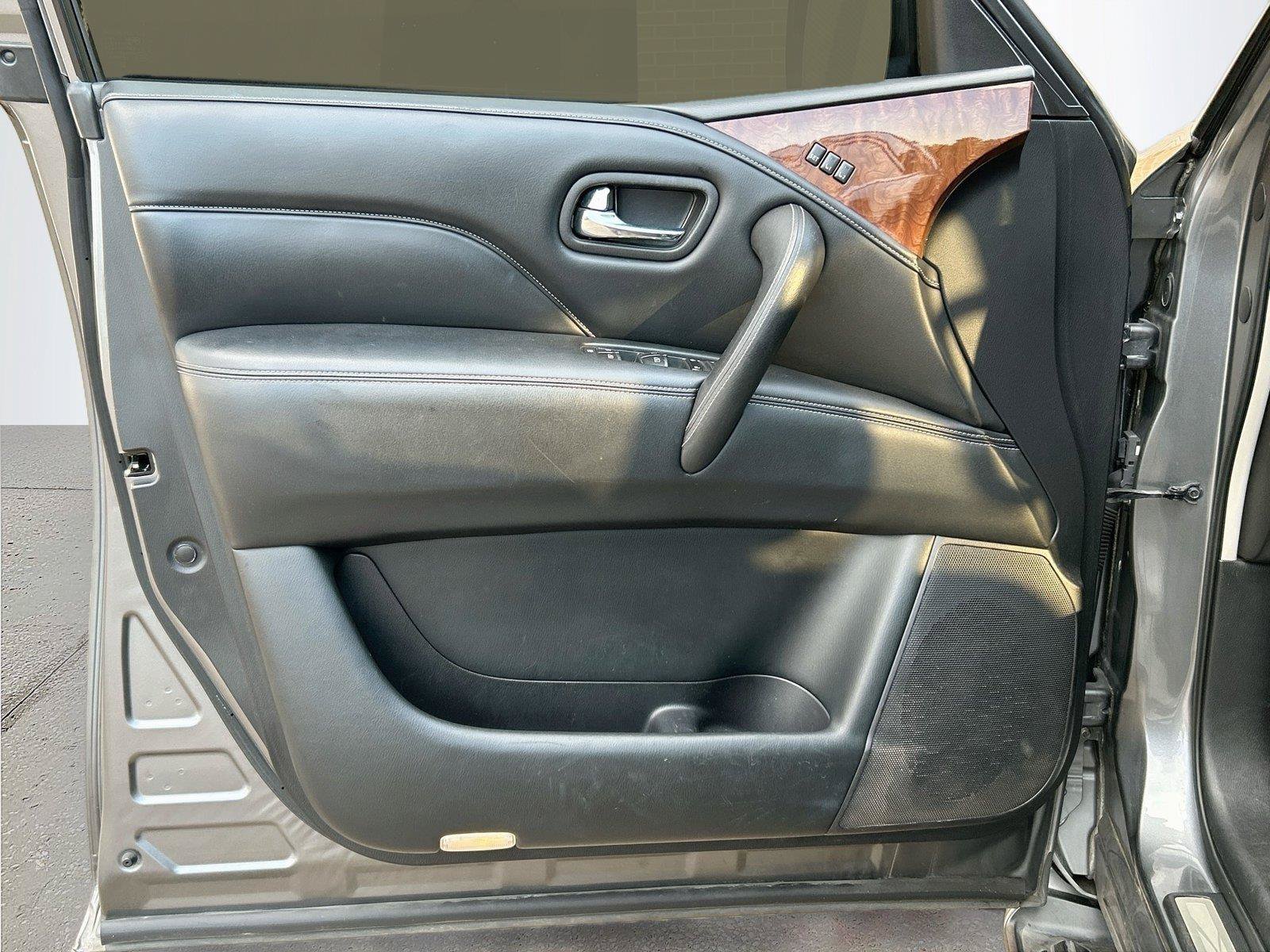 Used 2018 INFINITI QX80 4WD image 25