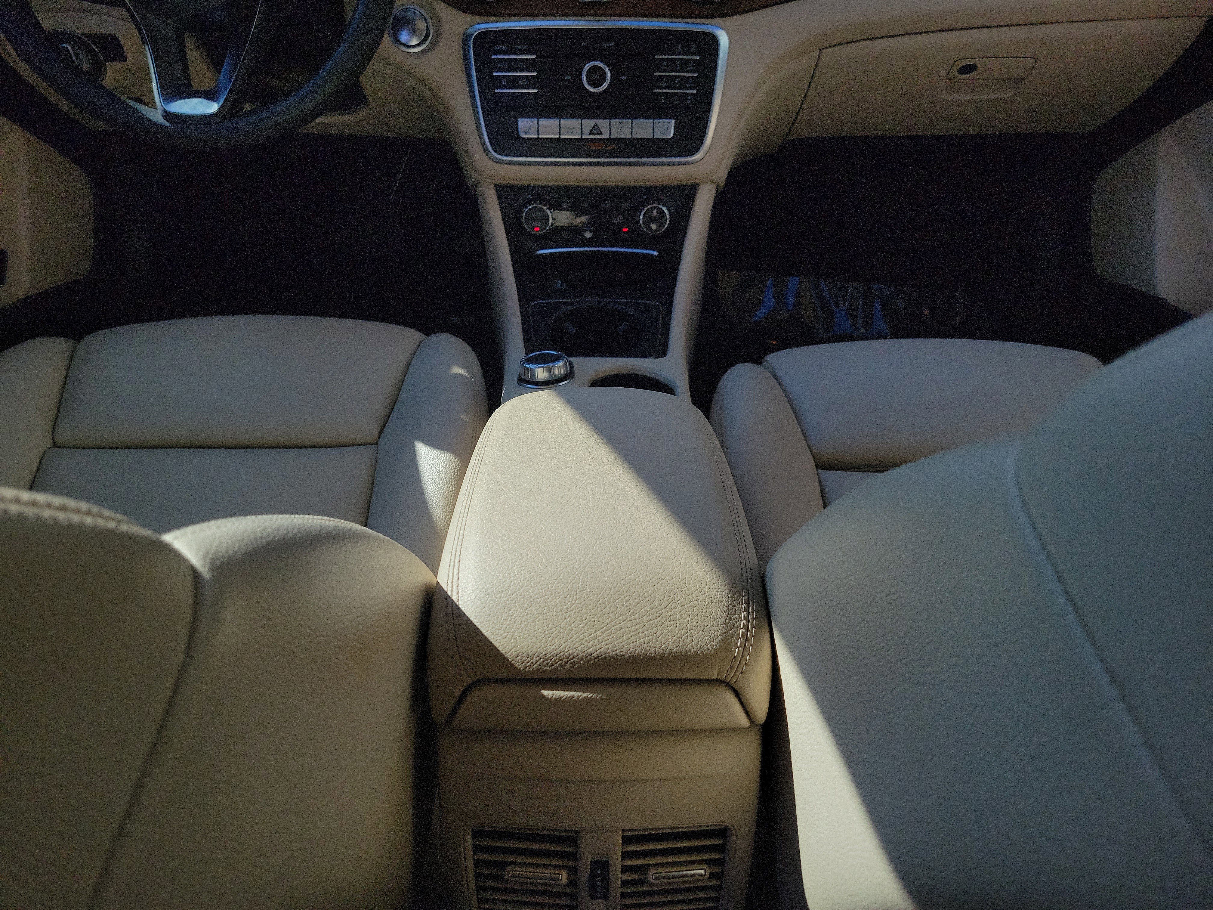 Used 2018 Mercedes-Benz GLA 250 image 8