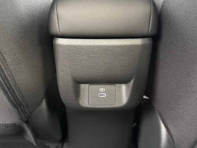 New 2025 Nissan Versa SR w/ Trunk Package FWD image 12