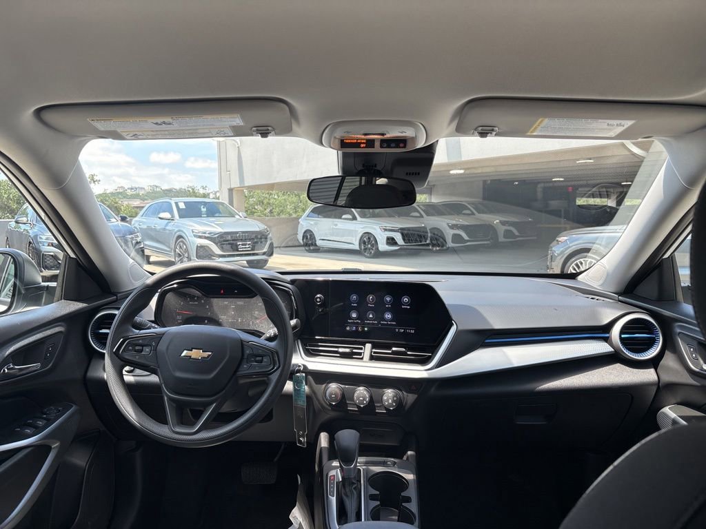 Used 2026 Chevrolet Trax LS FWD image 19