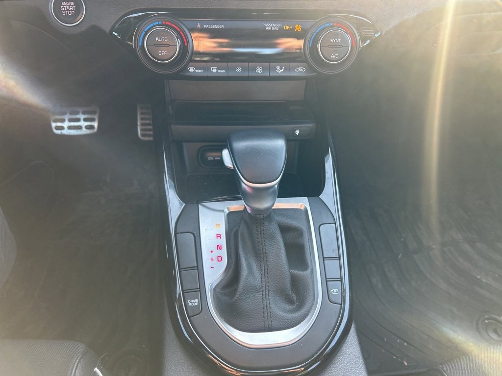 Certified 2024 Kia Forte GT-Line w/ GT-Line Premium Package image 17