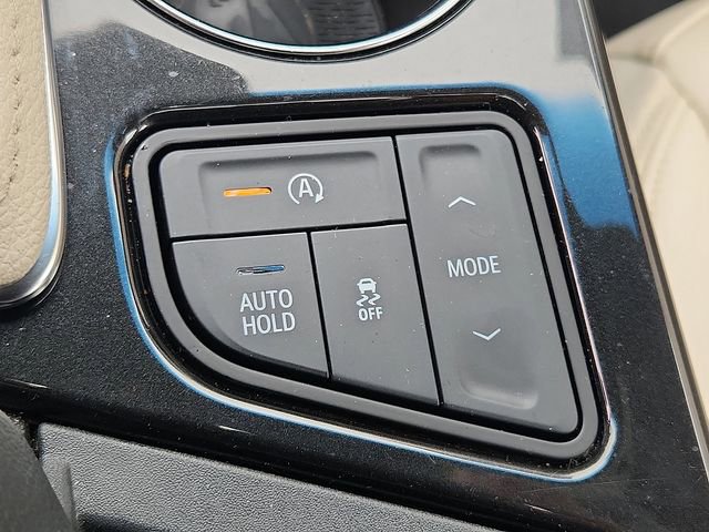 Used 2021 Cadillac CT4 Luxury w/ Sun And Sound Package image 24