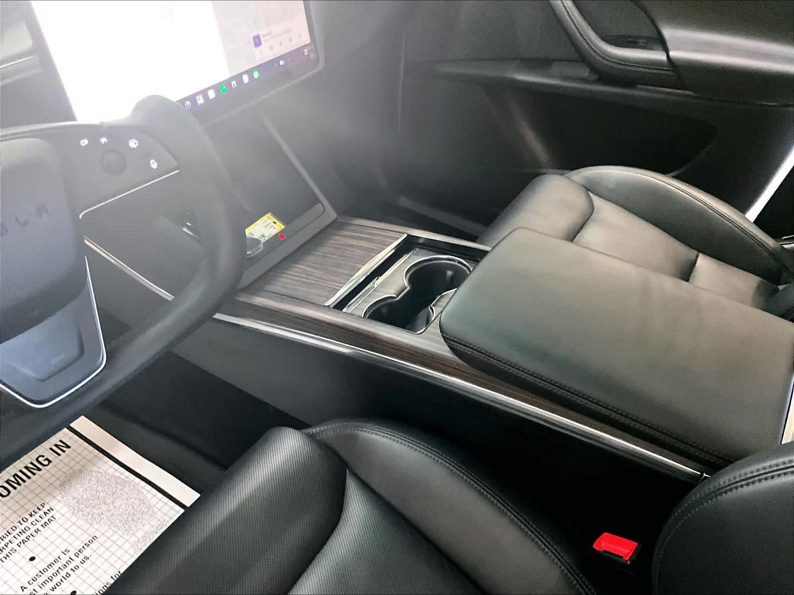 Used 2022 Tesla Model X AWD/4WD image 18