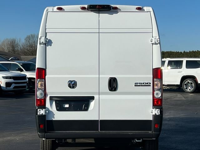 New 2026 RAM ProMaster 2500 image 36