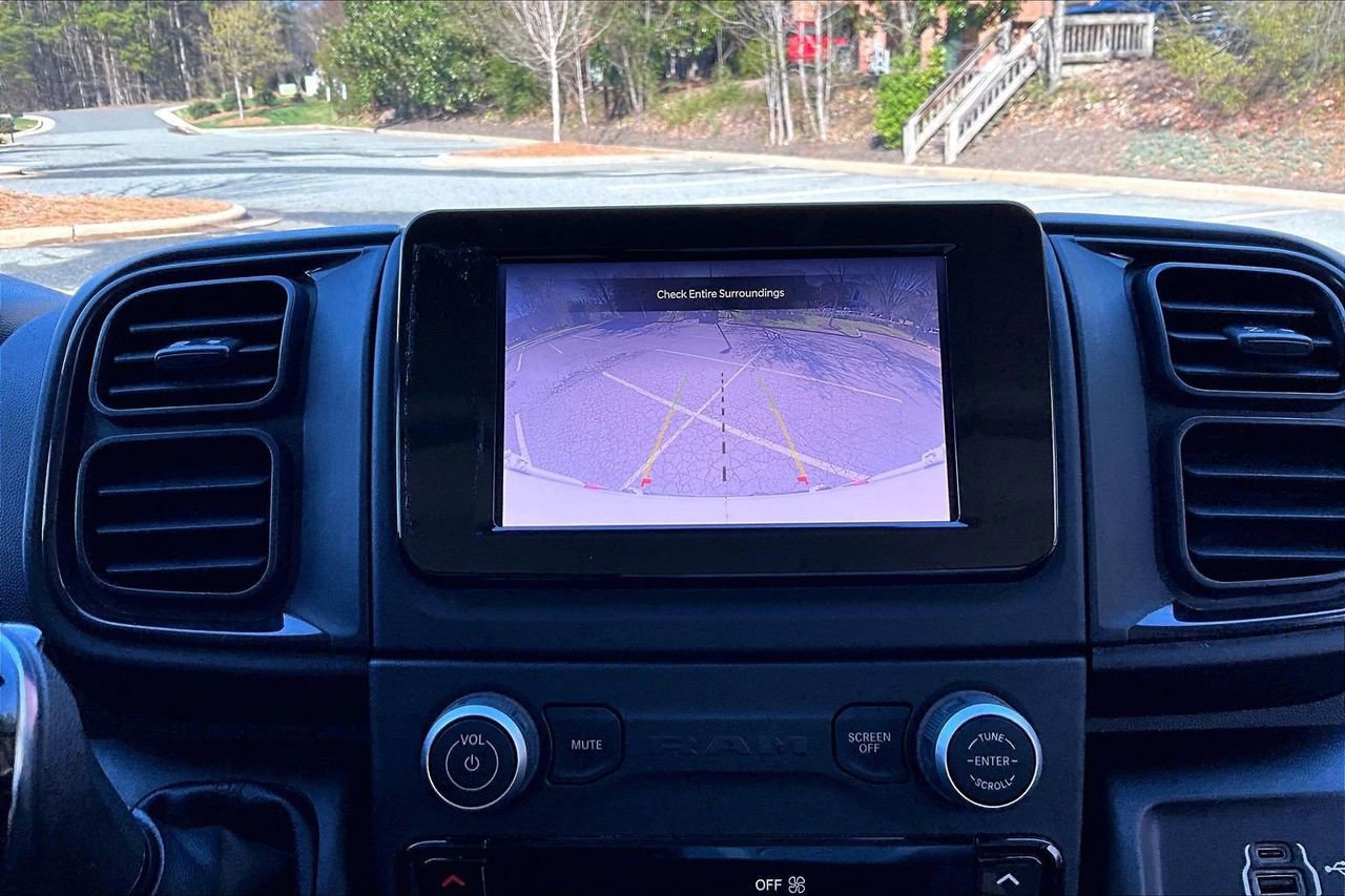 Used 2024 RAM ProMaster 2500 w/ Convenience Group image 13