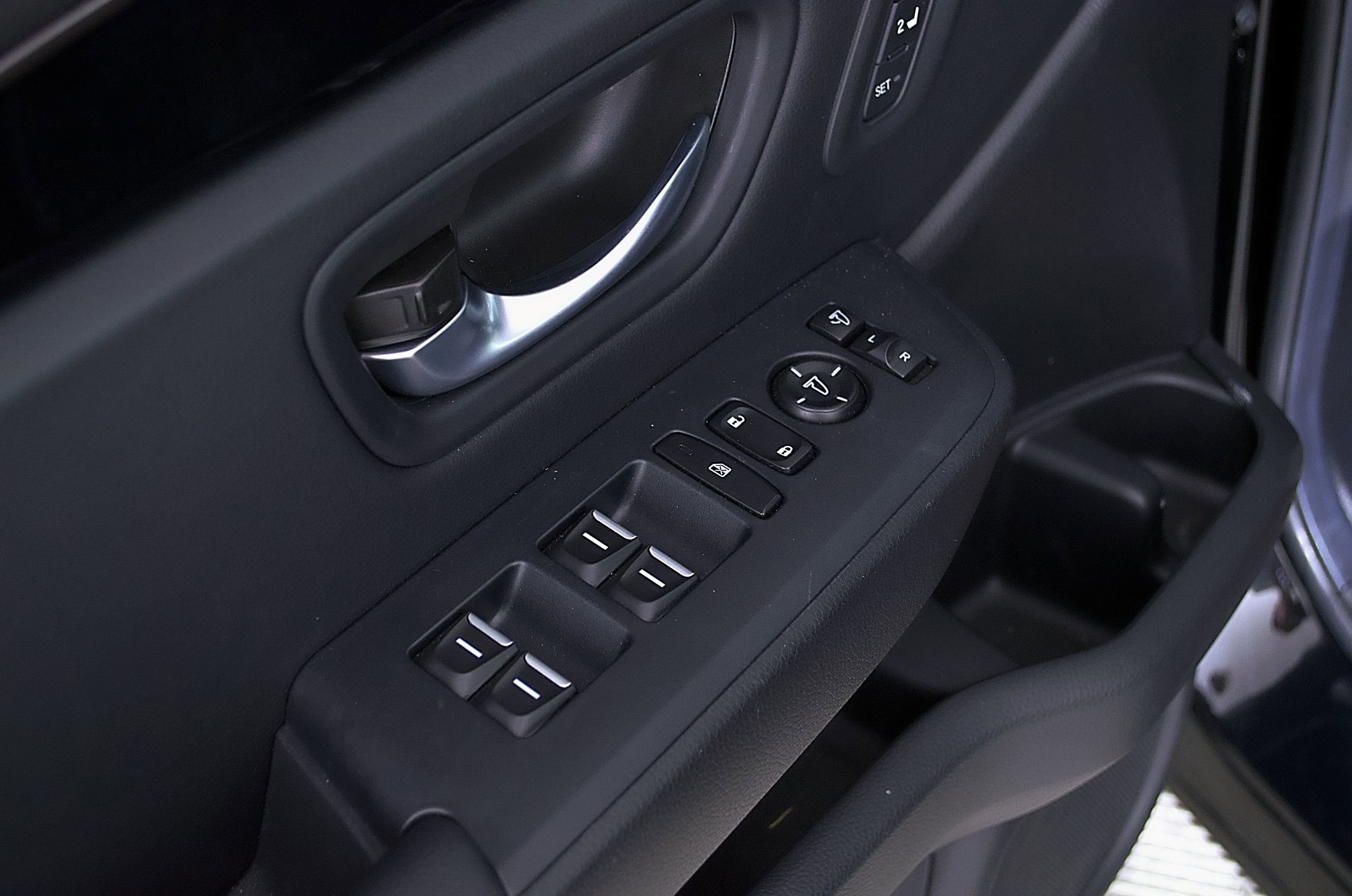 Used 2025 Honda Pilot TrailSport image 18