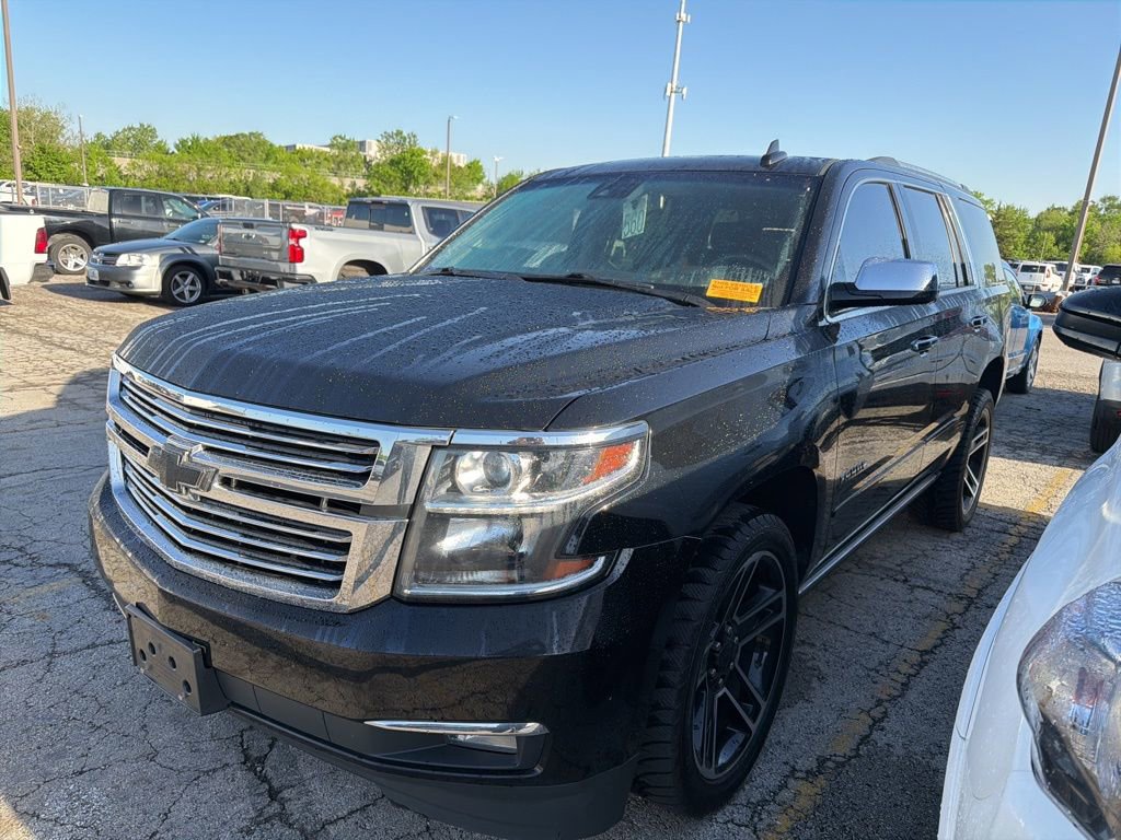 Used 2020 Chevrolet Tahoe Premier w/ 6.2L Performance Package AWD/4WD image 3