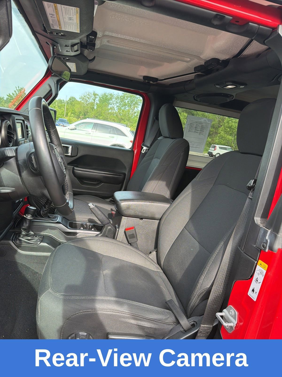 Used 2018 Jeep Wrangler Sport AWD/4WD image 12