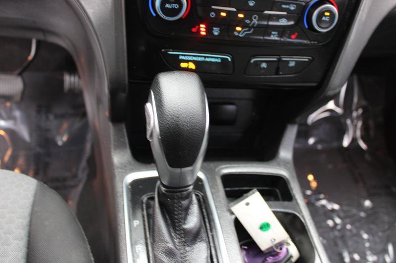 Used 2019 Ford Escape SE FWD image 22