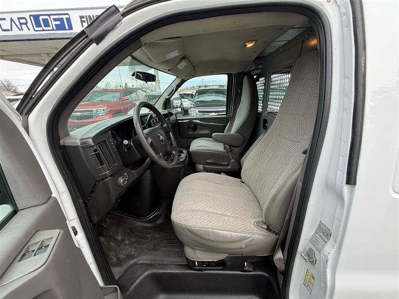 Used 2014 Chevrolet Express 1500 AWD image 16