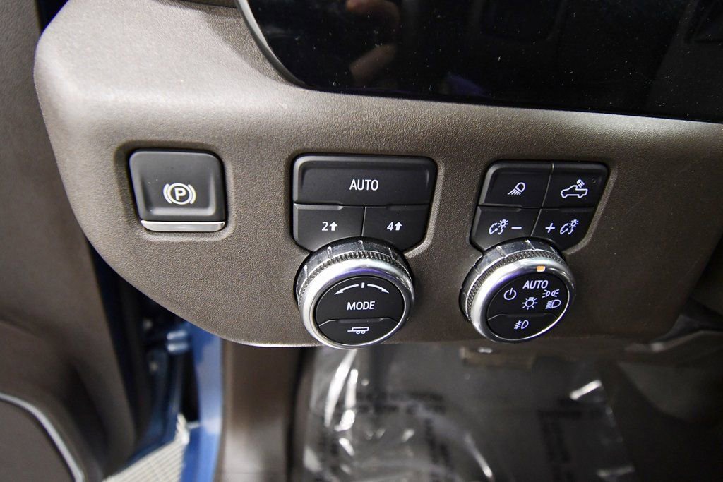 Used 2024 GMC Sierra 1500 SLT image 18
