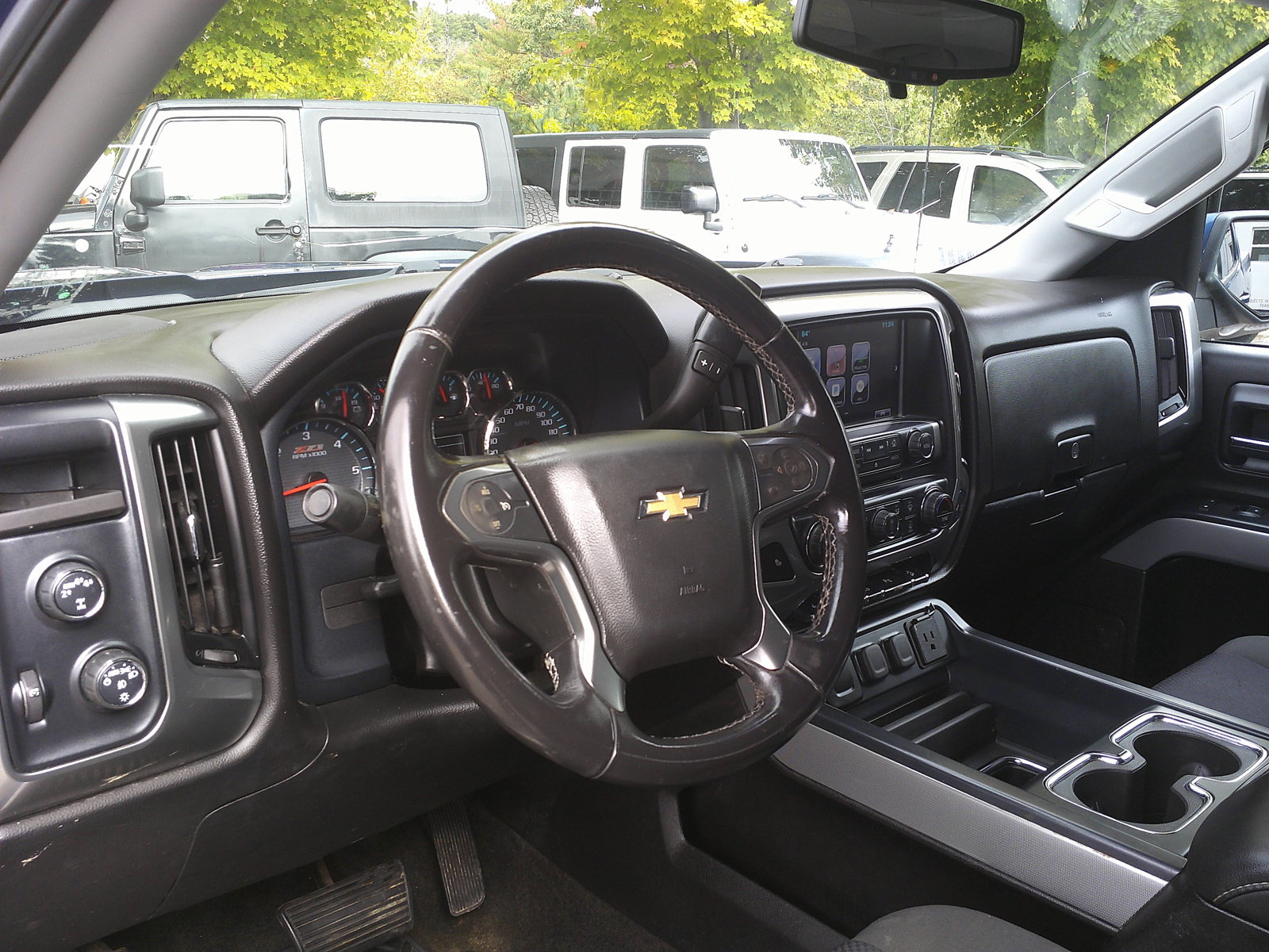 Used 2017 Chevrolet Silverado 1500 LT w/ All Star Edition AWD/4WD image 16