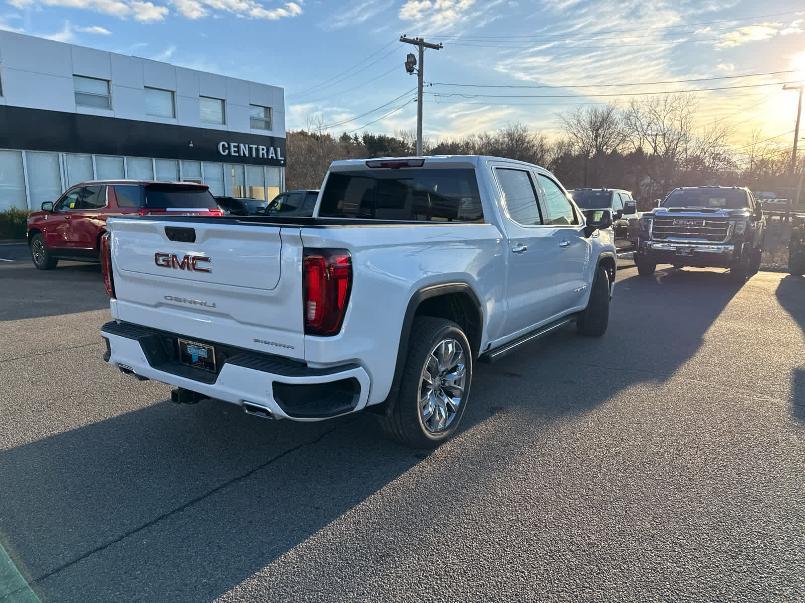 New 2026 GMC Sierra 1500 Denali w/ Denali Reserve Package image 7