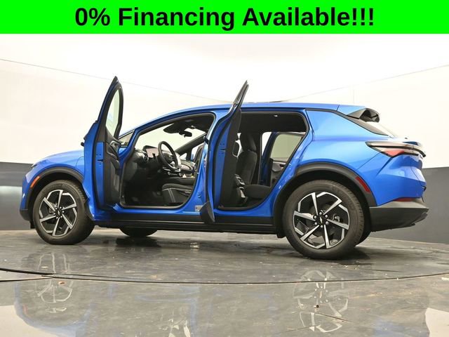 New 2026 Chevrolet Equinox EV LT image 60