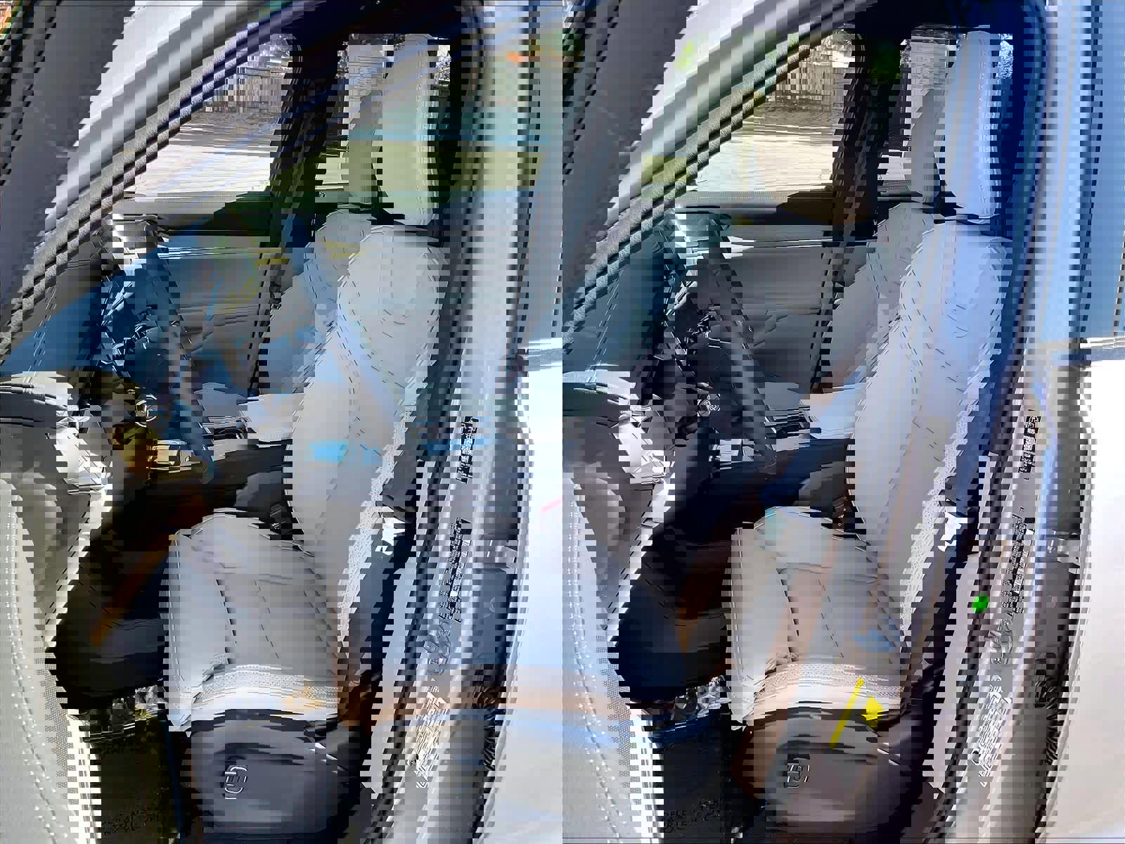 New 2026 Volvo EX90 Plus image 11