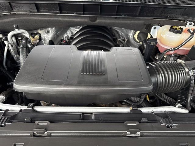 Used 2024 Chevrolet Tahoe RST w/ Luxury Package AWD/4WD image 37