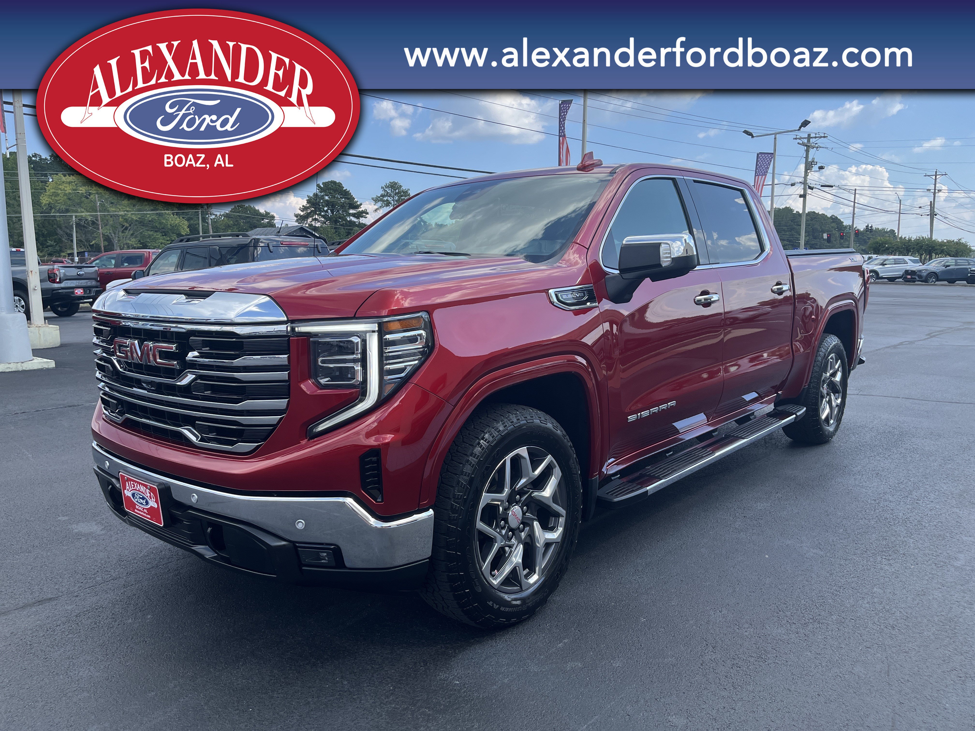 Used 2024 GMC Sierra 1500 SLT w/ SLT Premium Plus Package AWD/4WD image 1
