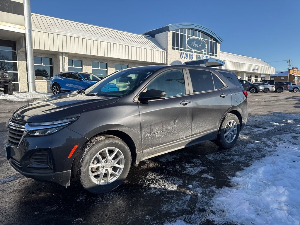 Used 2022 Chevrolet Equinox LS w/ LS Convenience Package