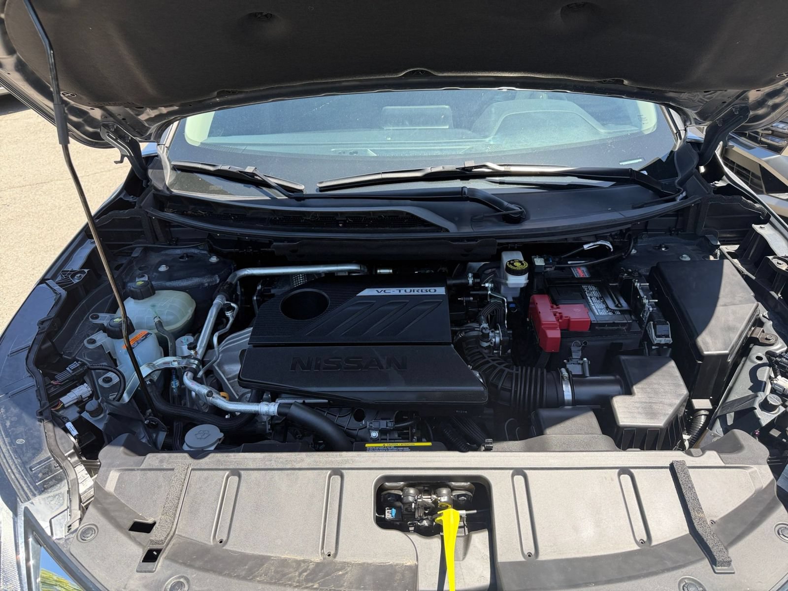 Used 2025 Nissan Rogue SV FWD image 34