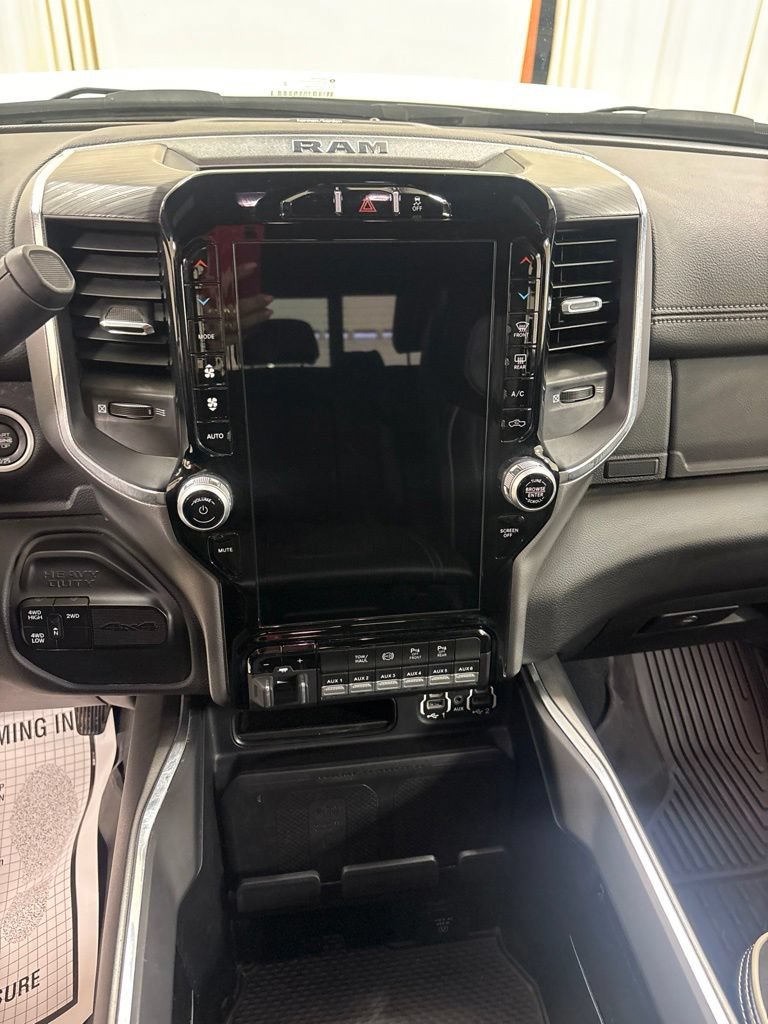 Used 2024 RAM 3500 Laramie w/ Sport Appearance Package AWD/4WD image 13