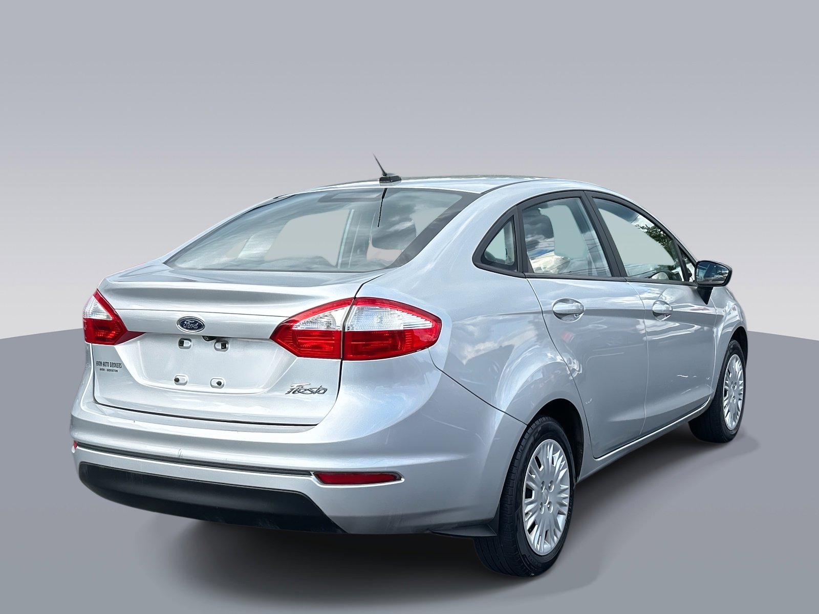 Used 2019 Ford Fiesta S image 3