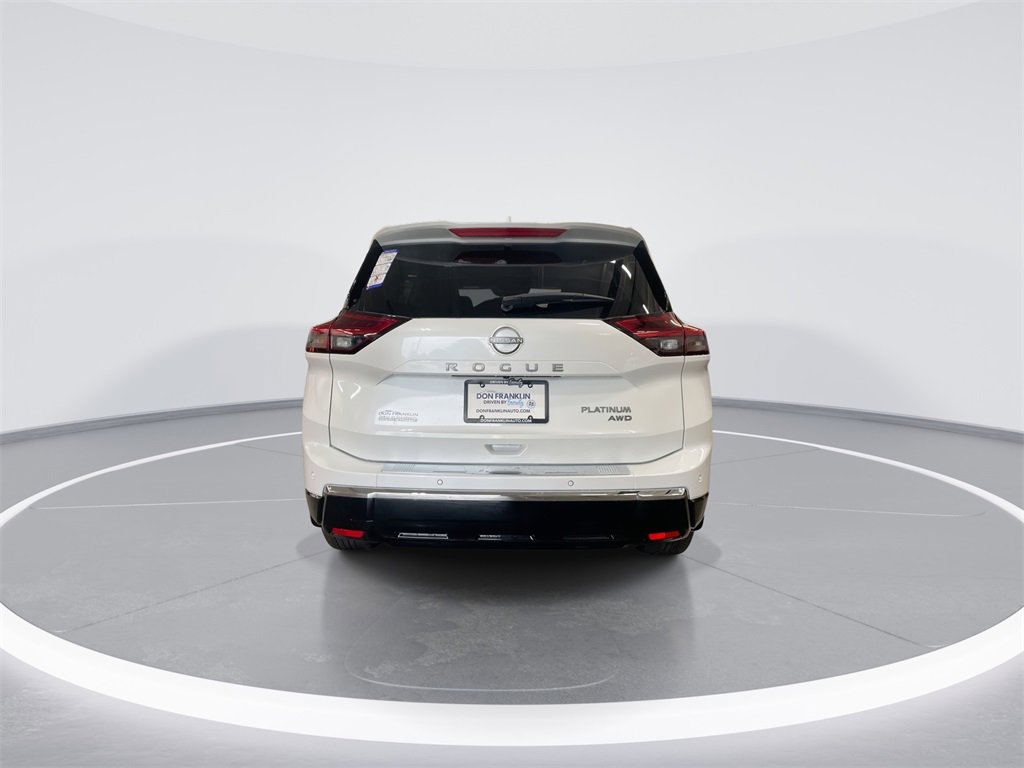New 2026 Nissan Rogue Platinum image 7