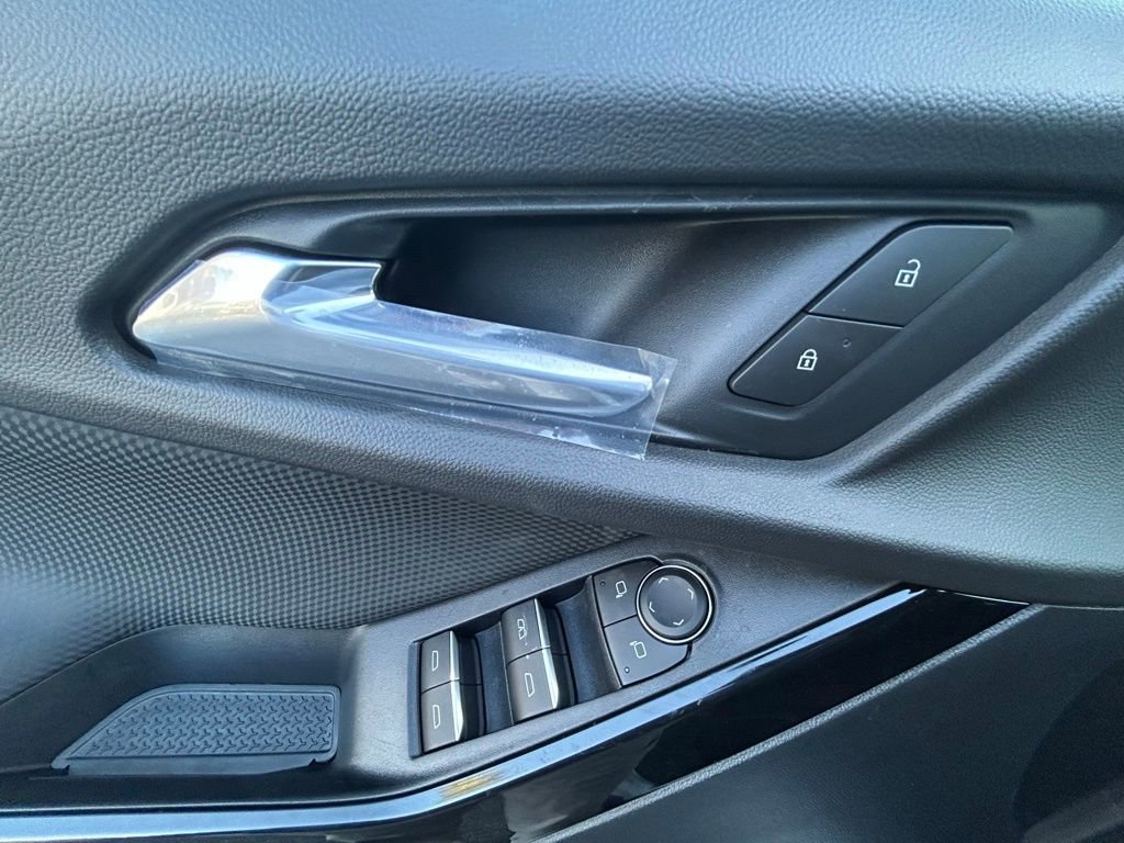 New 2026 Chevrolet Equinox RS image 25